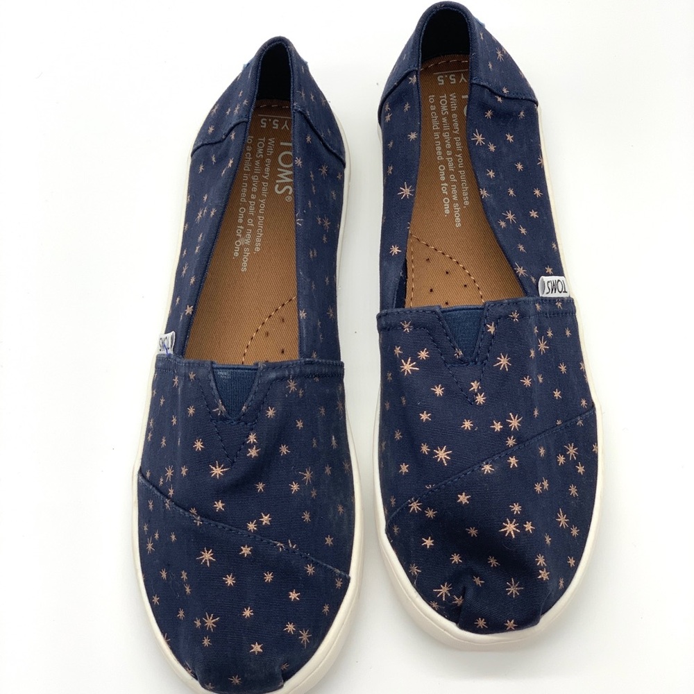 Toms Slip Ons -Size 5.5 - Picture 2 of 9